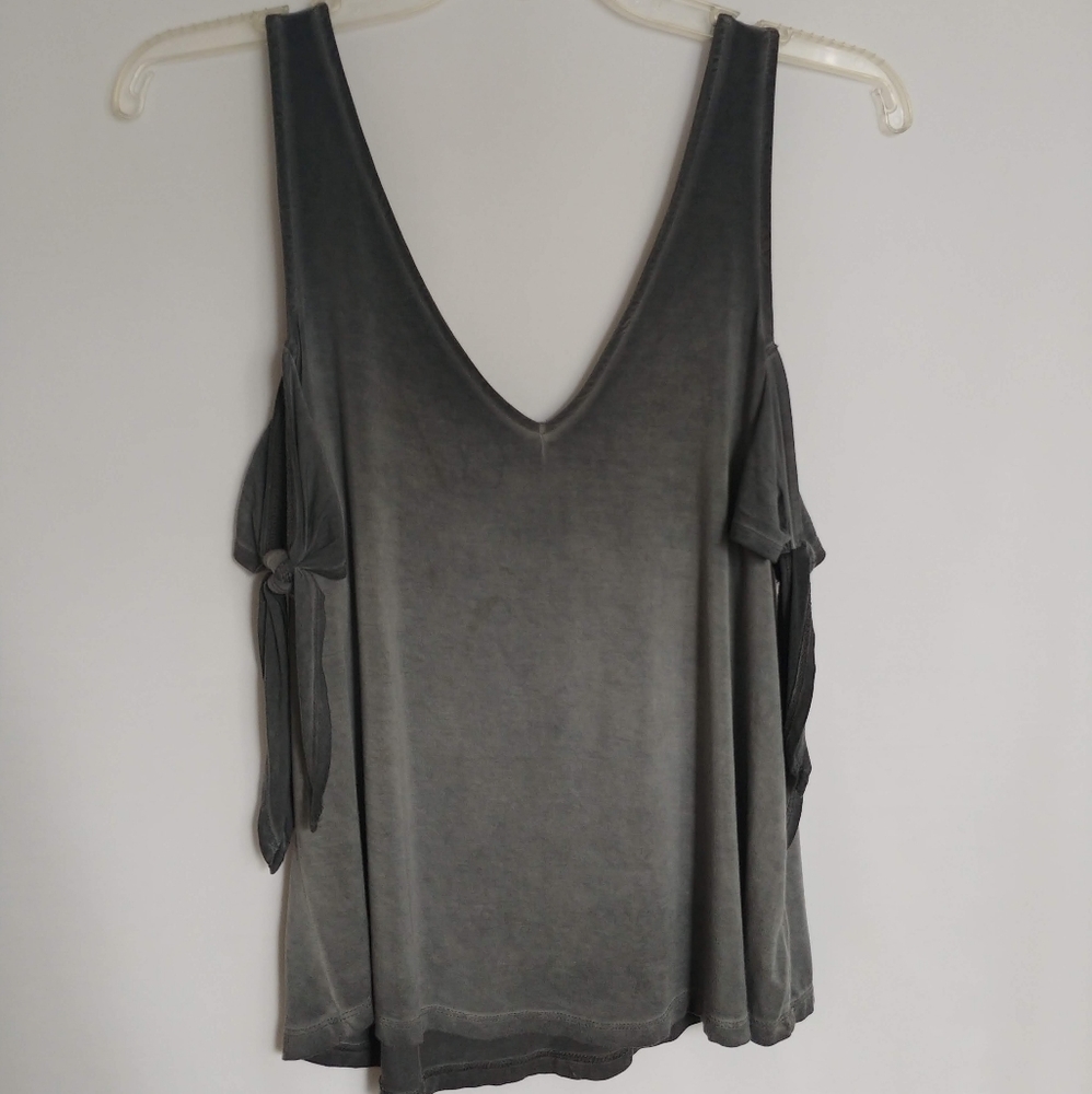 American Eagle Cold Shoulder Tank Top